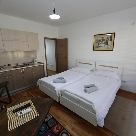 Apartments Una 奥赫里德 外观 照片