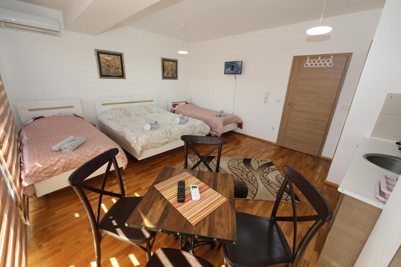 Apartments Una 奥赫里德 外观 照片